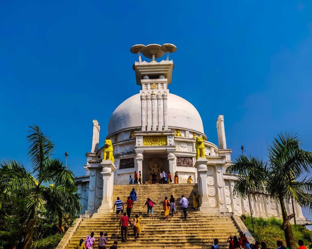 Dhauli Peace Pagoda景点图片