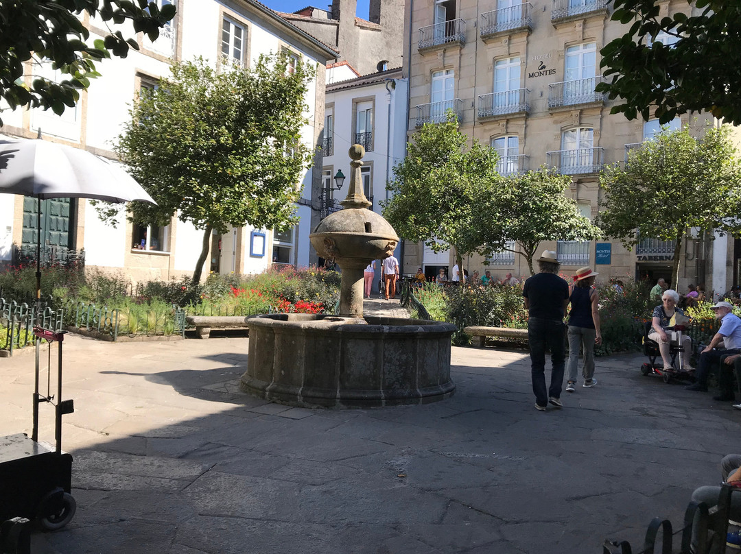 Praza de Fonseca-圣地亚哥德孔波斯特拉必去景点