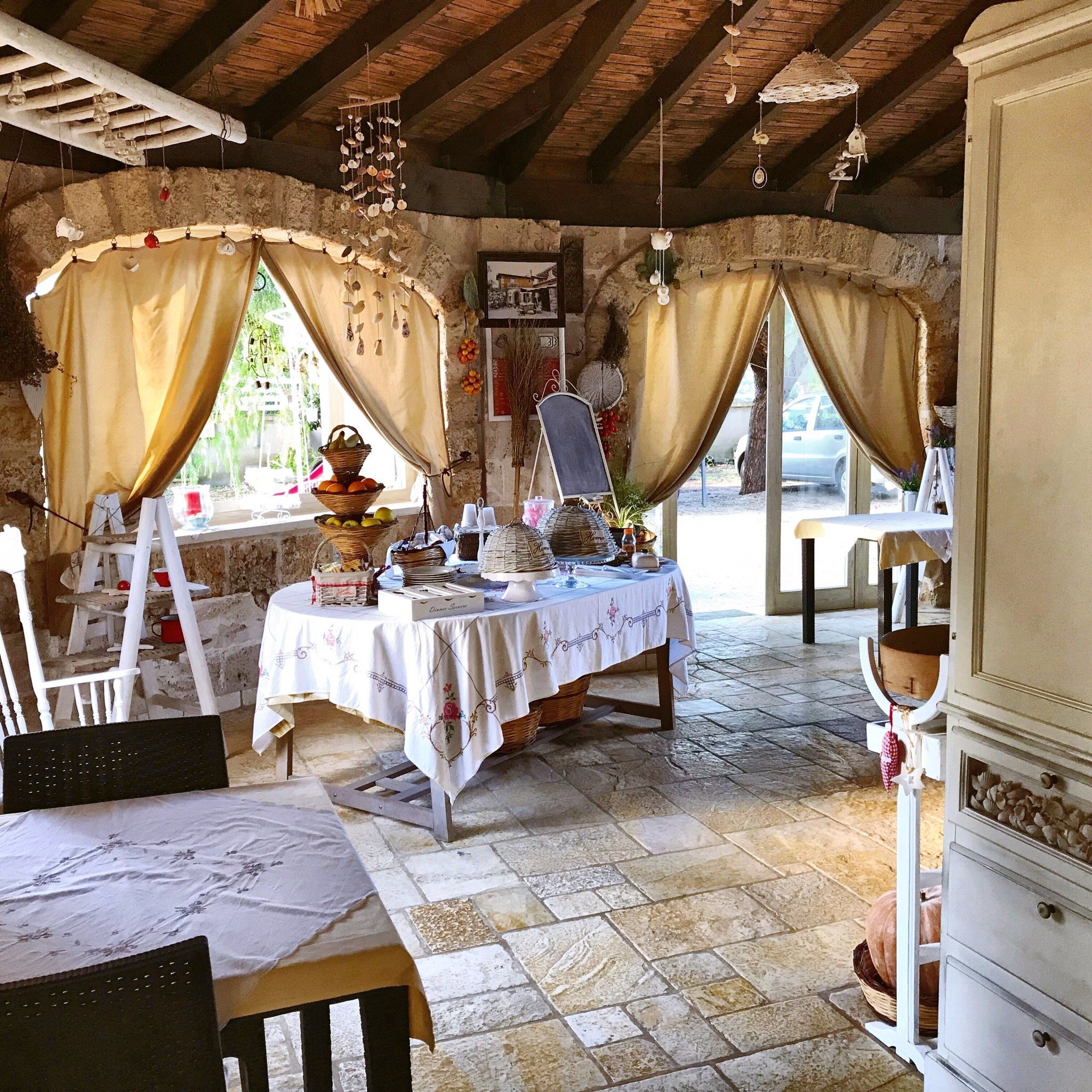 Villa Silmona B&B-餐饮