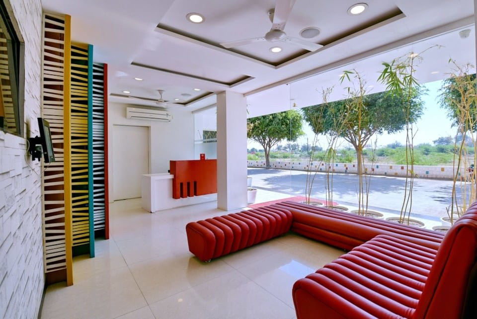 OYO 963 Hotel Rumaya主图