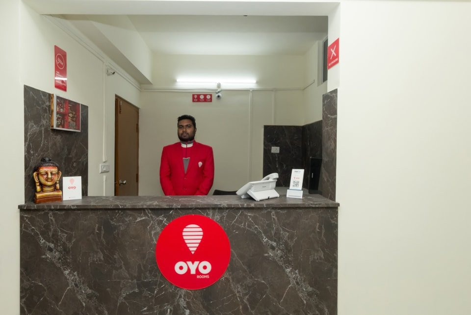 OYO 10796 Hotel Travellers INN主图