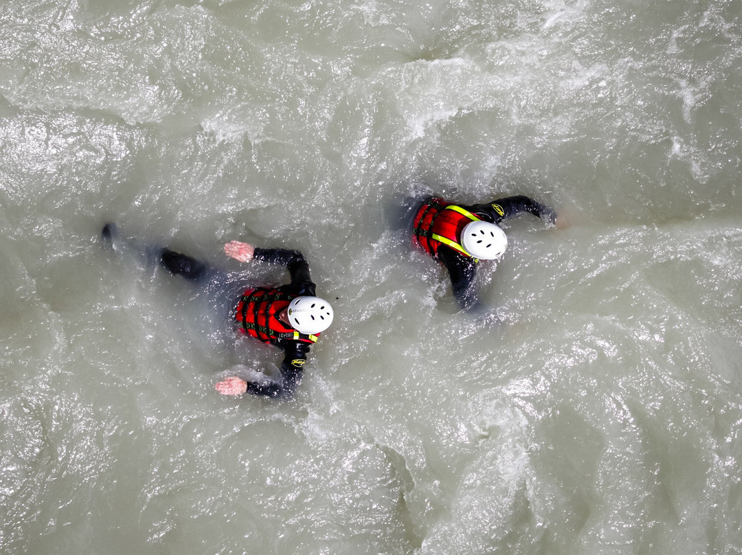 Tirol Rafting-骚藤斯必去景点