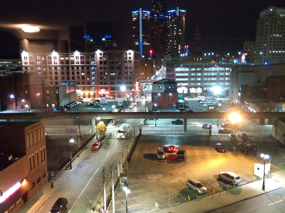 底特律市区希尔顿花园旅馆主图