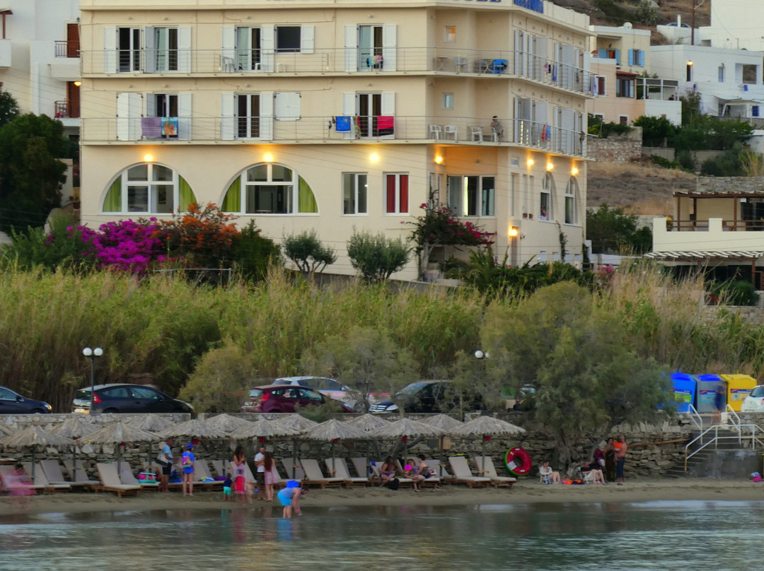 Alexandra Hotel主图