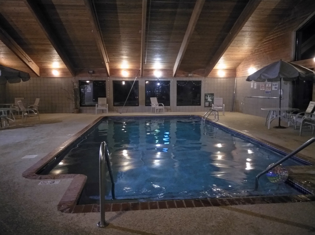 Madelia Hotel & Suites主图