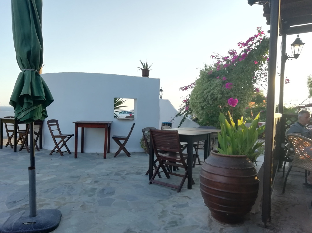 Eleni Apartments