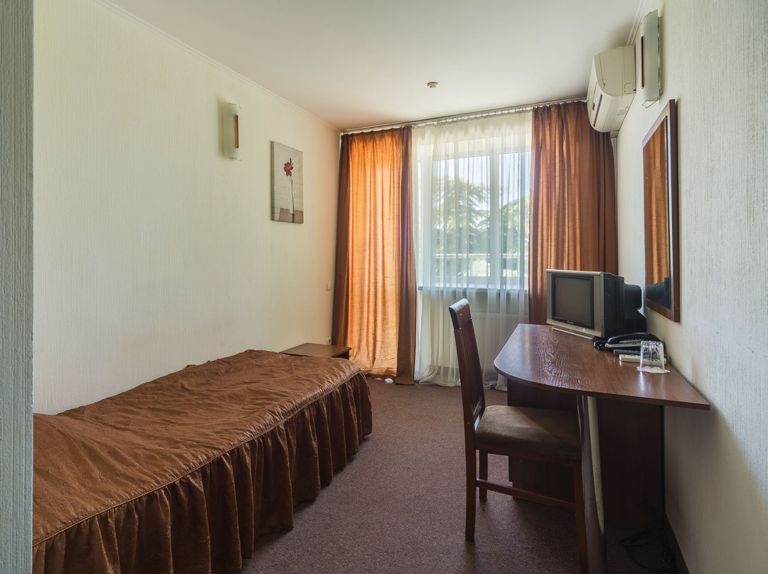 Sportivnaya Hotel主图