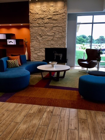 Fairfield by Marriott Inn & Suites Lincoln Airport主图