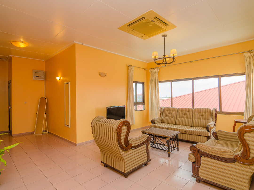 Tran Elite Hotel Apartments主图