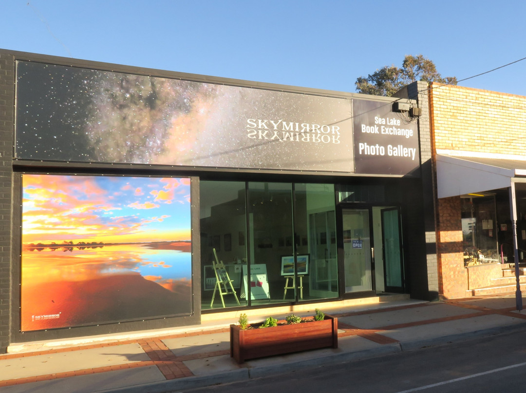 Sea Lake旅游景点-Skymirror