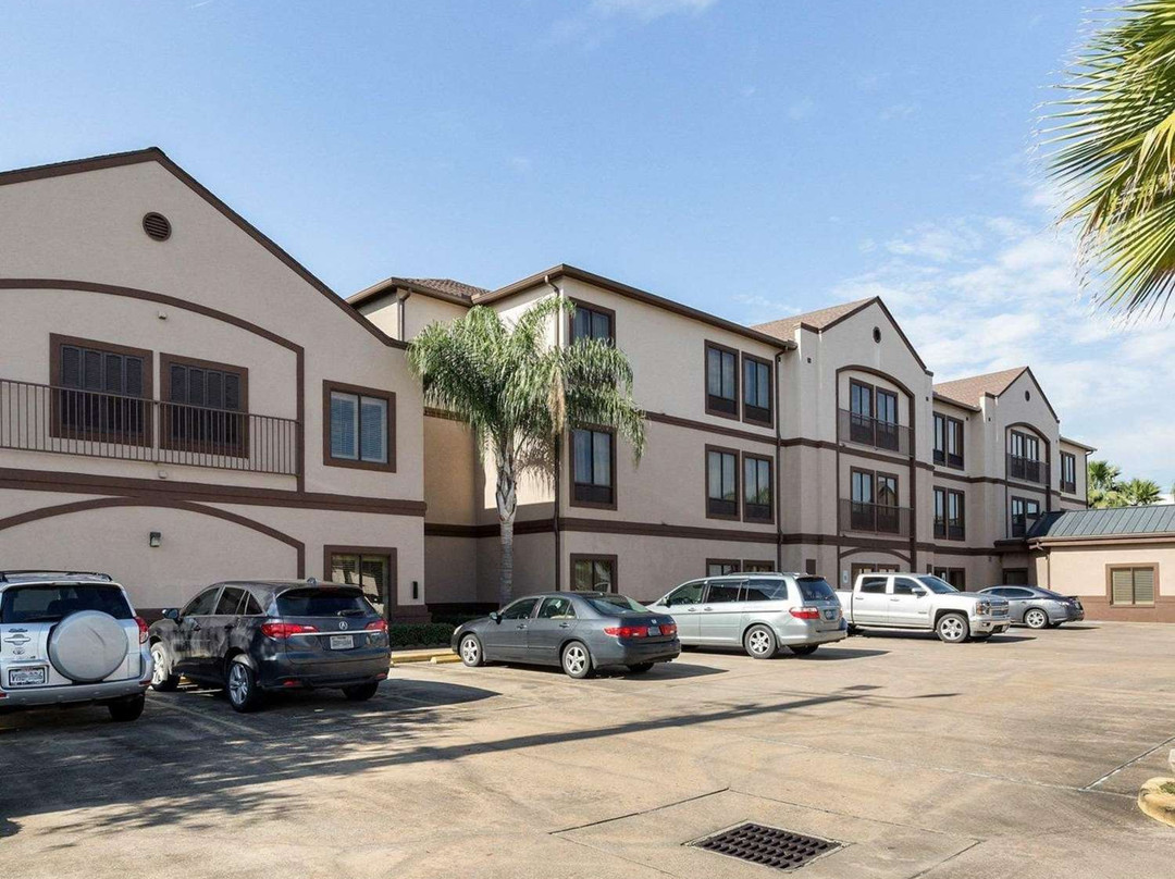 Comfort Suites Lake Jackson Clute主图