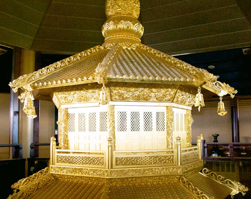 Daikannon Kagadera Temple景点图片
