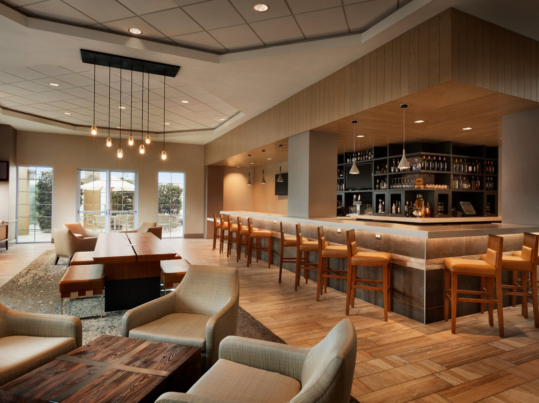 Silver Tide Bar & Grill