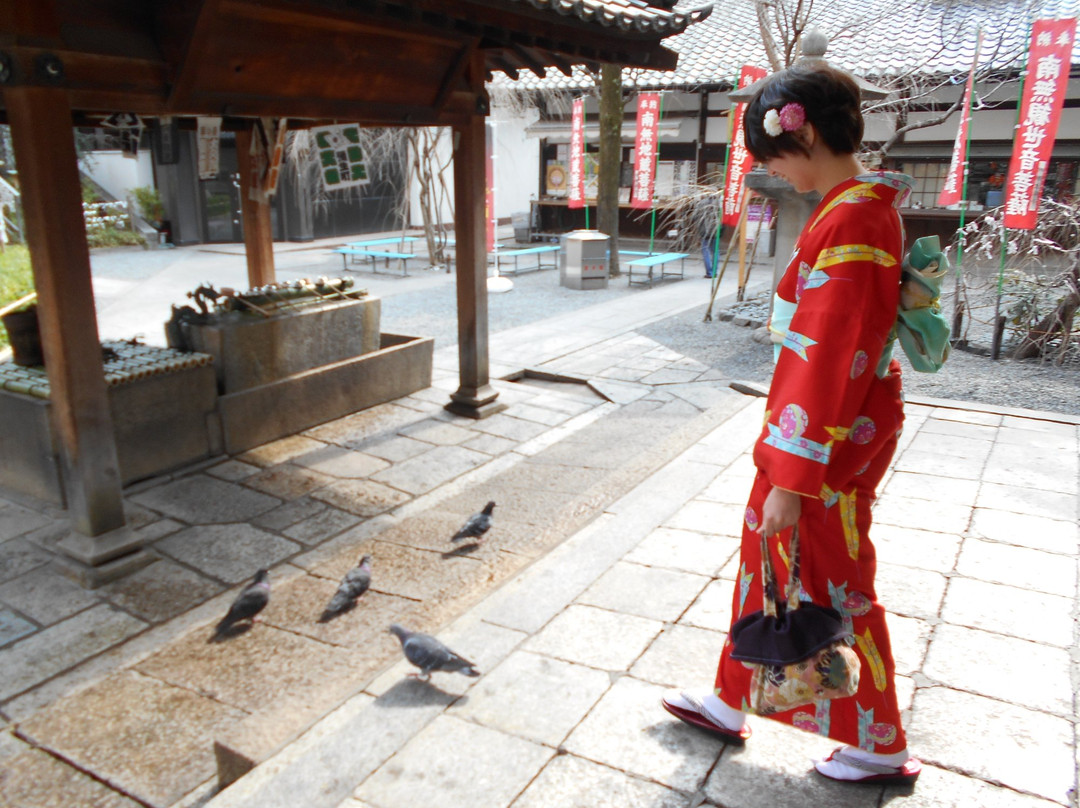 Rental Kimono Yumenishiki Kyoto Honten景点图片