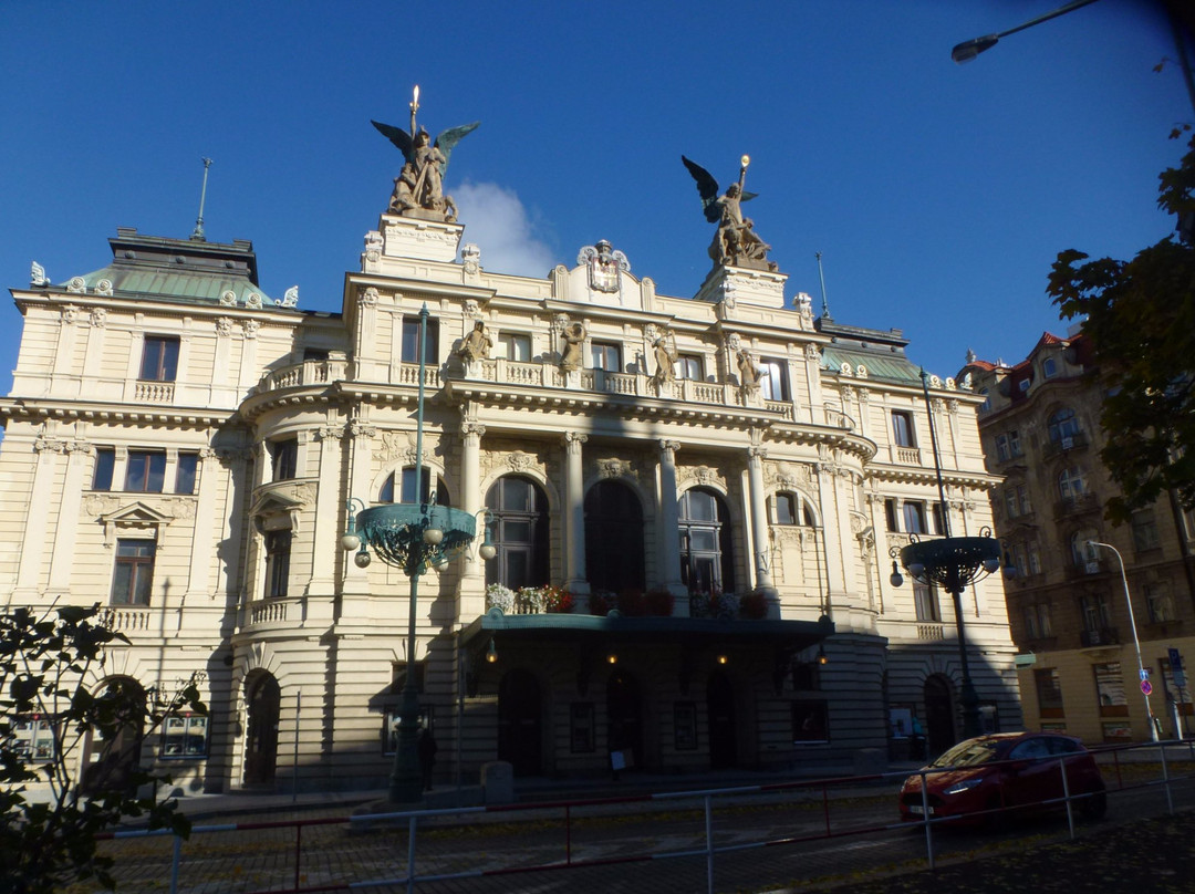 Na Vinohradech Theater