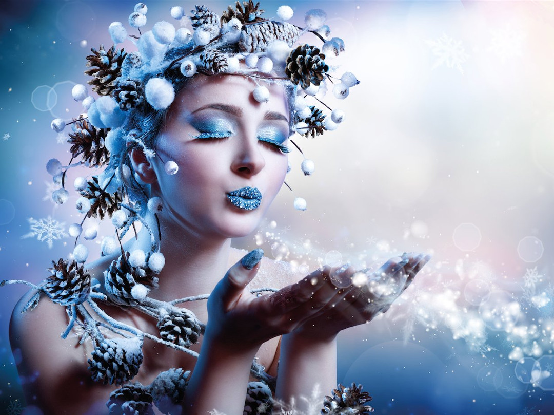 Frozen Natural Spa-萨卢佐必去景点