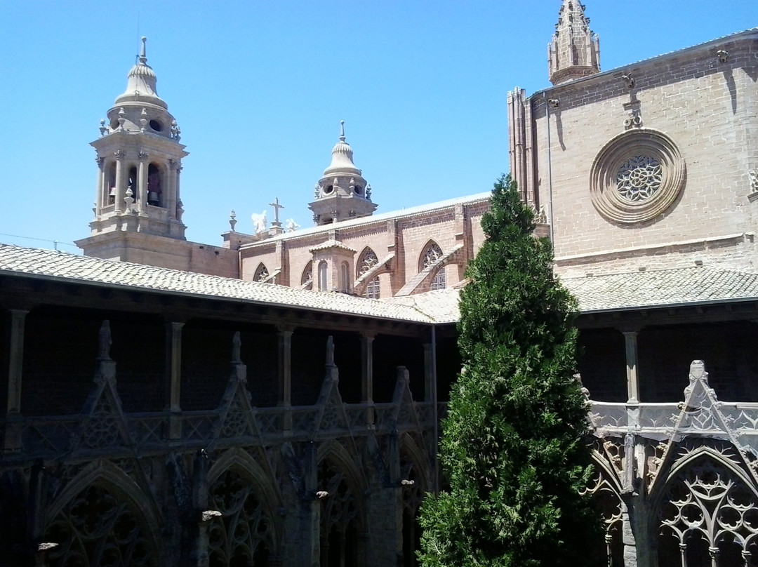 Exposicion Occidens Pamplona-潘普洛纳必去景点