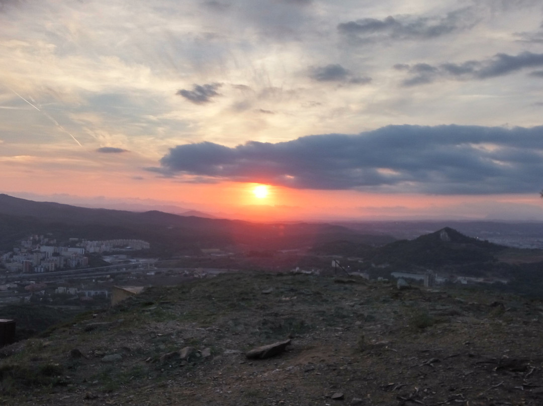 Poblat Iberic Puig Castellar景点图片
