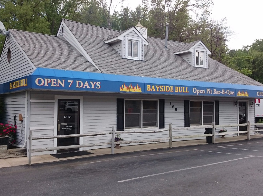 Edgewater餐馆和美食-Bayside Bull