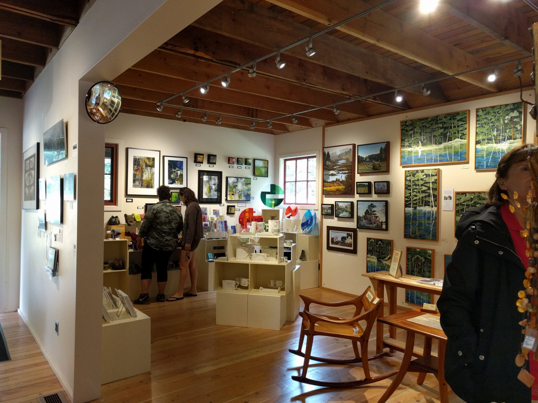 Orcas Island Artworks景点图片