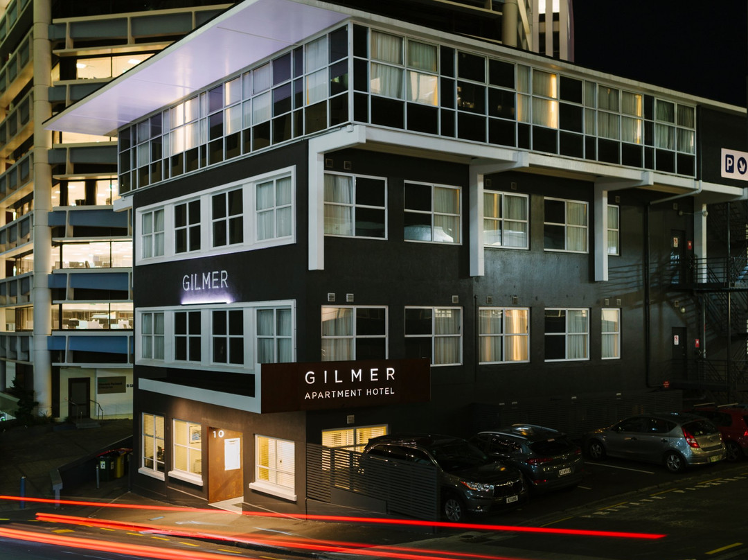 吉尔默公寓式酒店