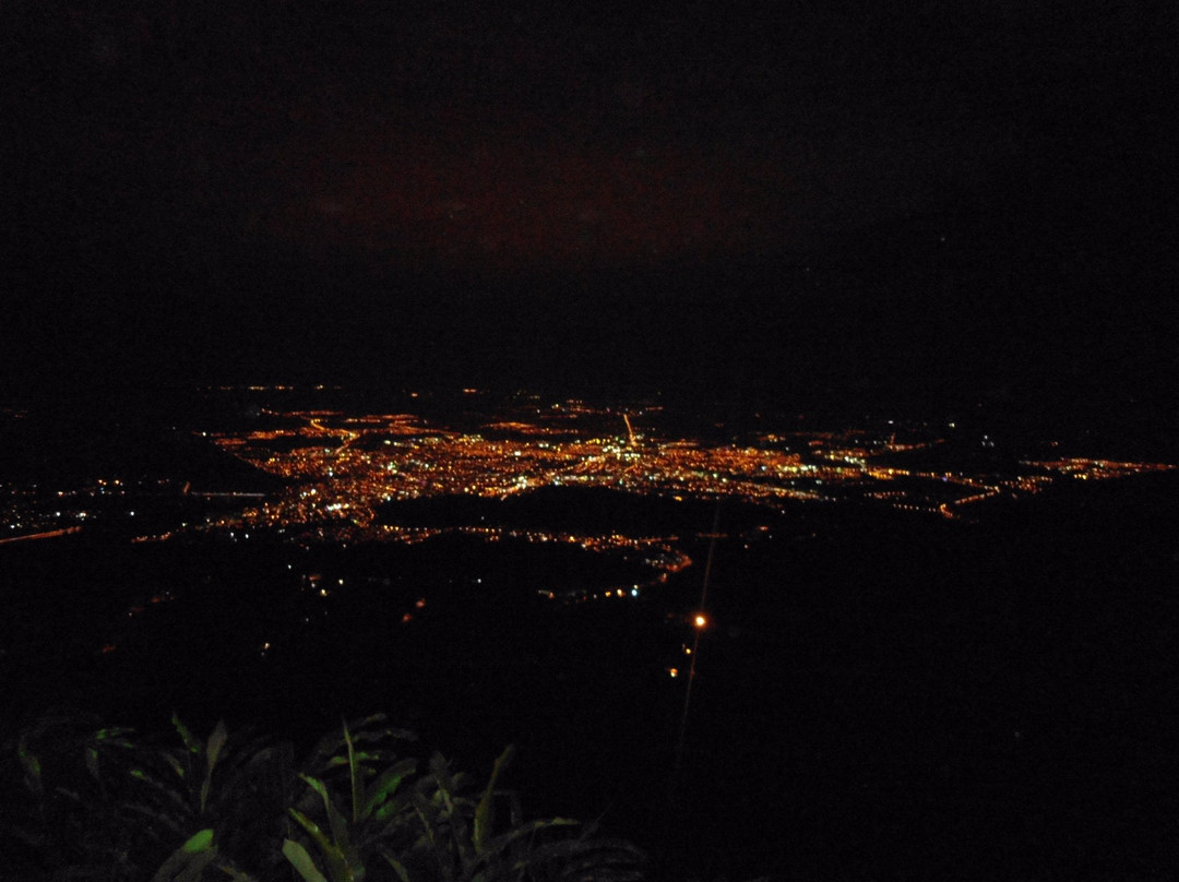 Mirador la Piedra del Amor-比亚维森西奥必去景点