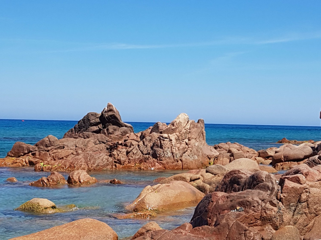 Spiaggia Sa Perda Pera-Cardedu必去景点