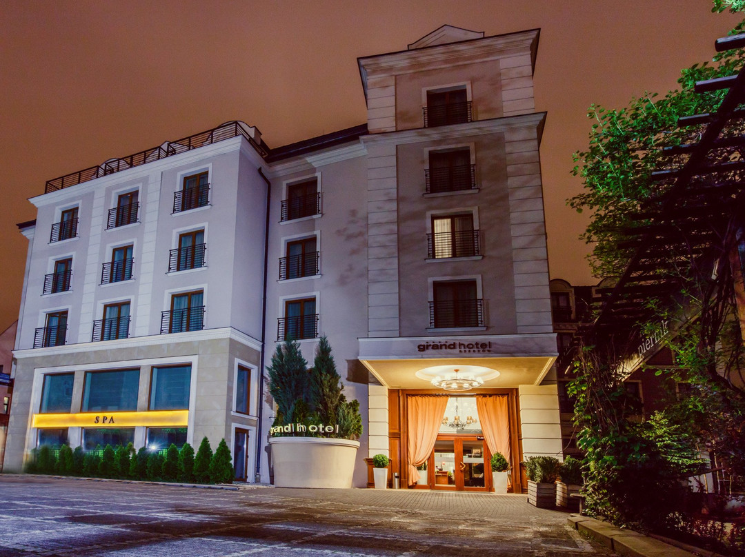 热舒夫酒店住宿-Grand Hotel Boutique