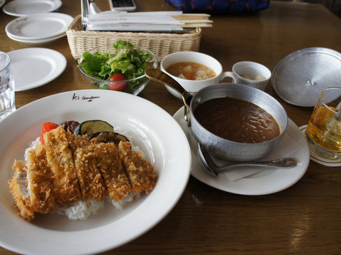 ノーザンホースパーク ガーデンレストランTHE KITCHEN K's Garden