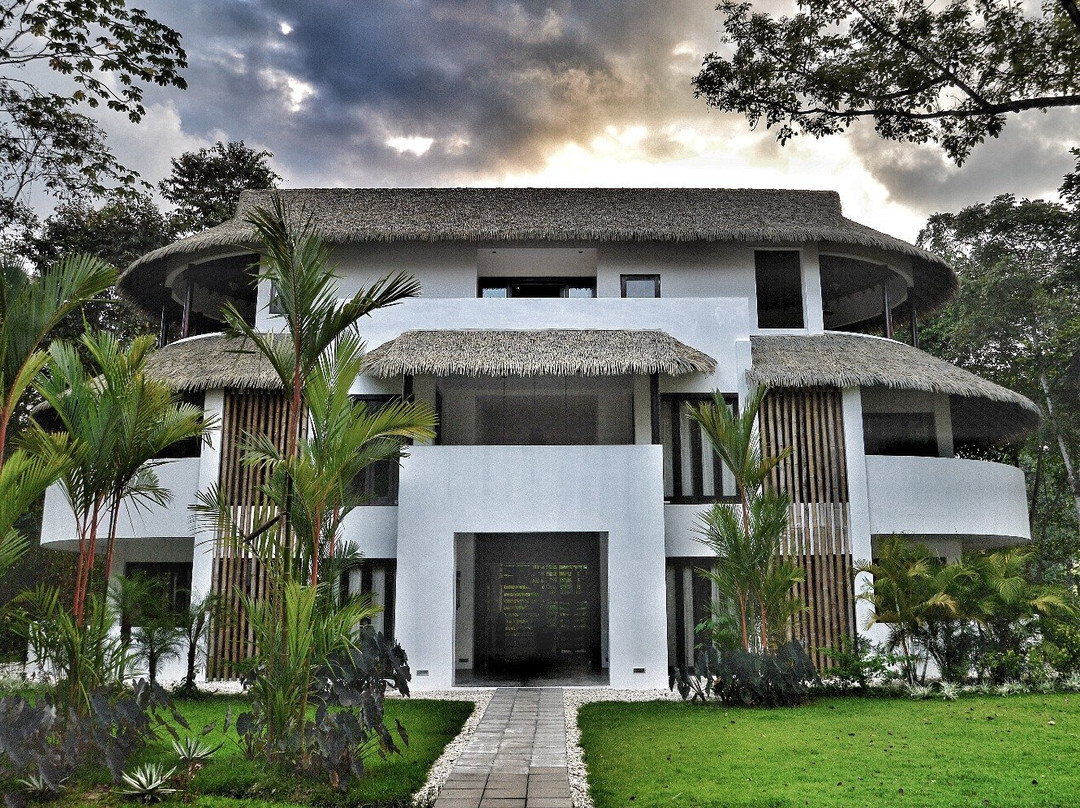 Makara Suites & Apartments主图