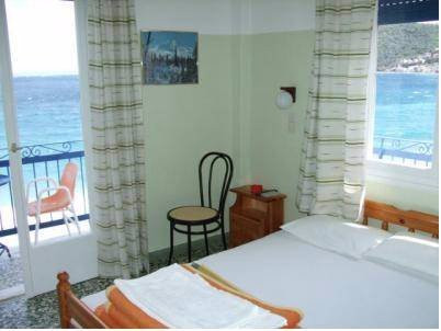 Arkadiko Chorio酒店住宿-Tsakonia Hotel