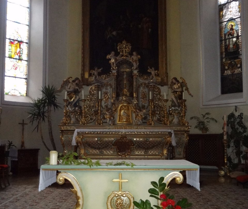 L'Eglise Saint-Remi景点图片