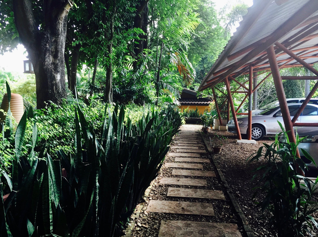 Uttaradit Riverside Resort