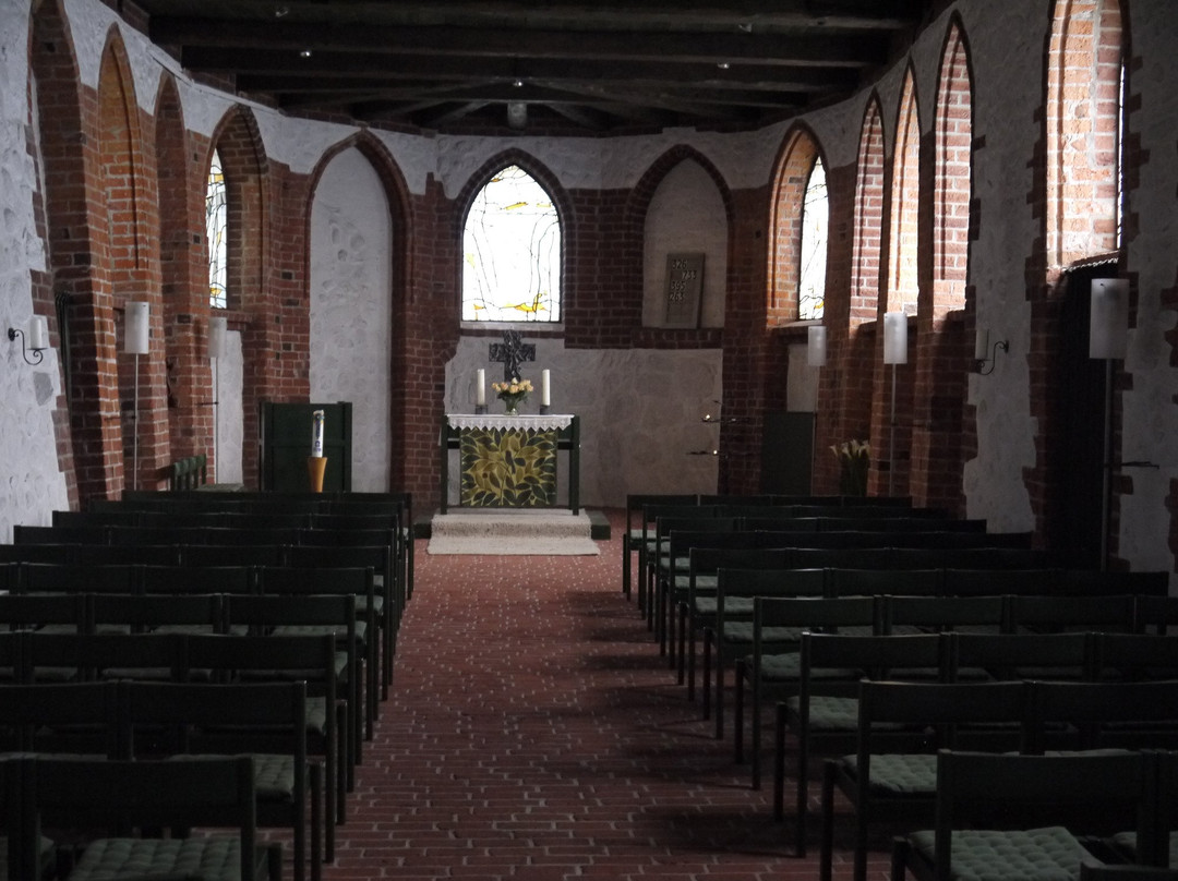 Ole Kerk - die kleine Feldsteinkirche-Bispingen必去景点
