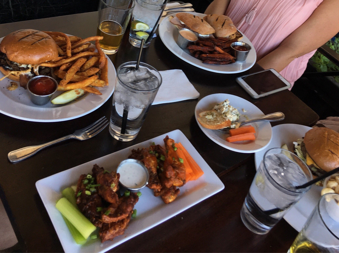 Bourbon Jacks American Tavern