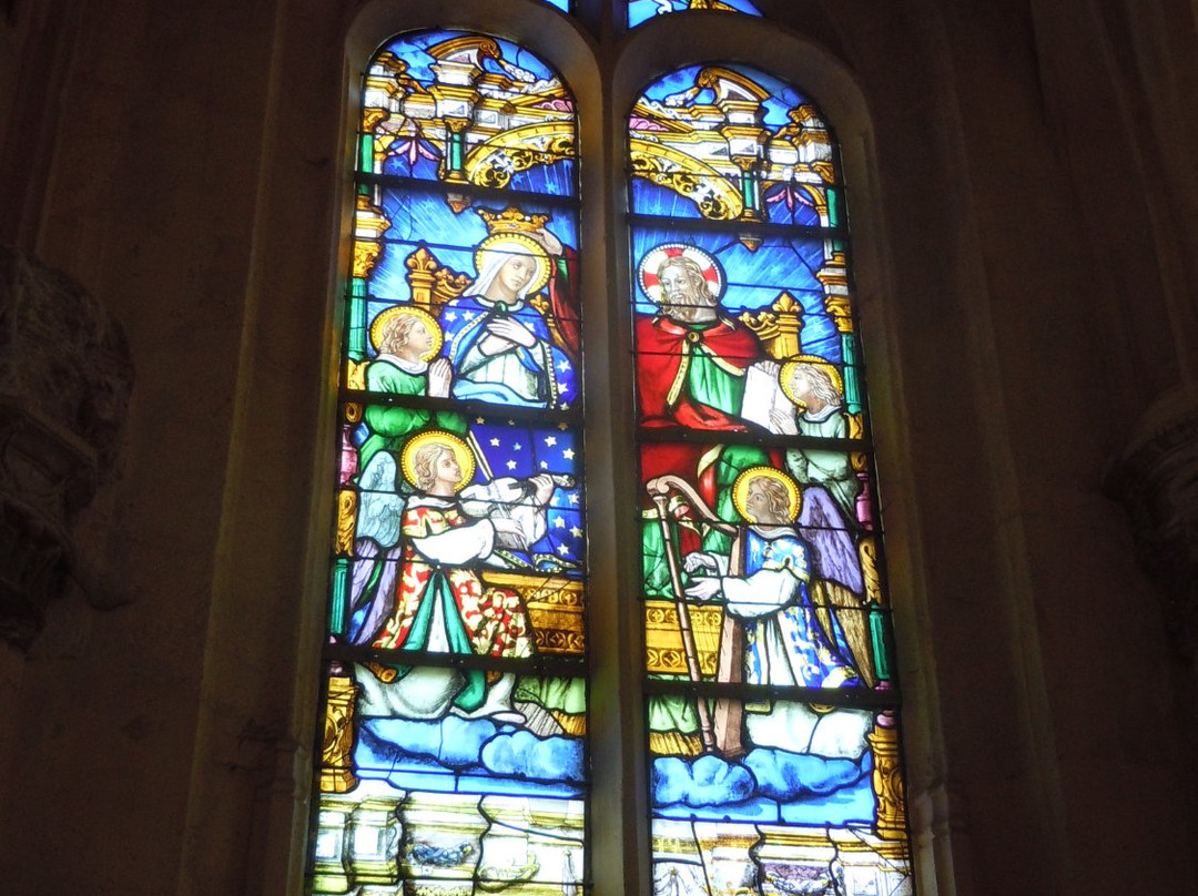 Eglise Saint-Médard-特朗布莱昂法兰西必去景点
