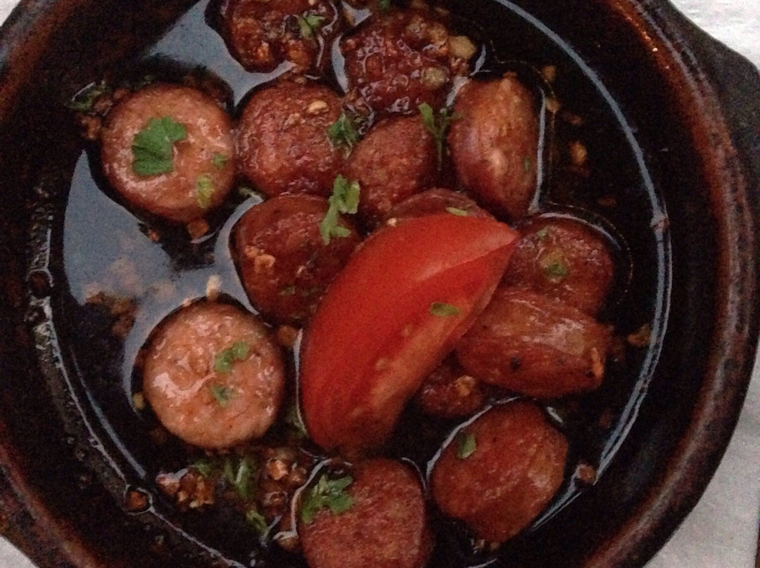 El Cilantro Tapas Bar y Restaurante