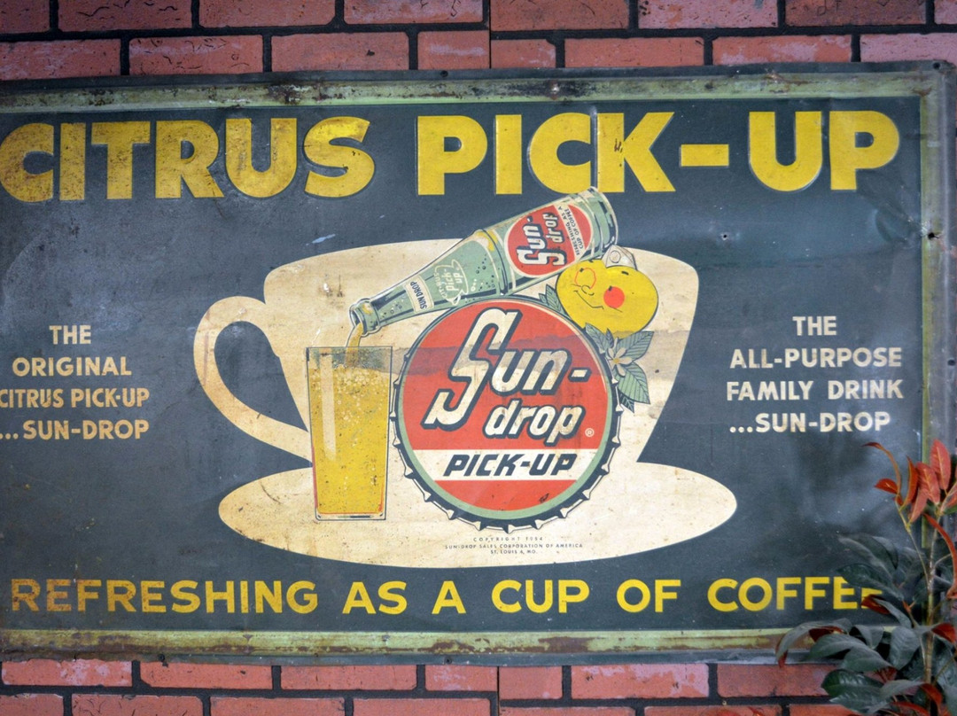 Twig's Beverage Museum景点图片