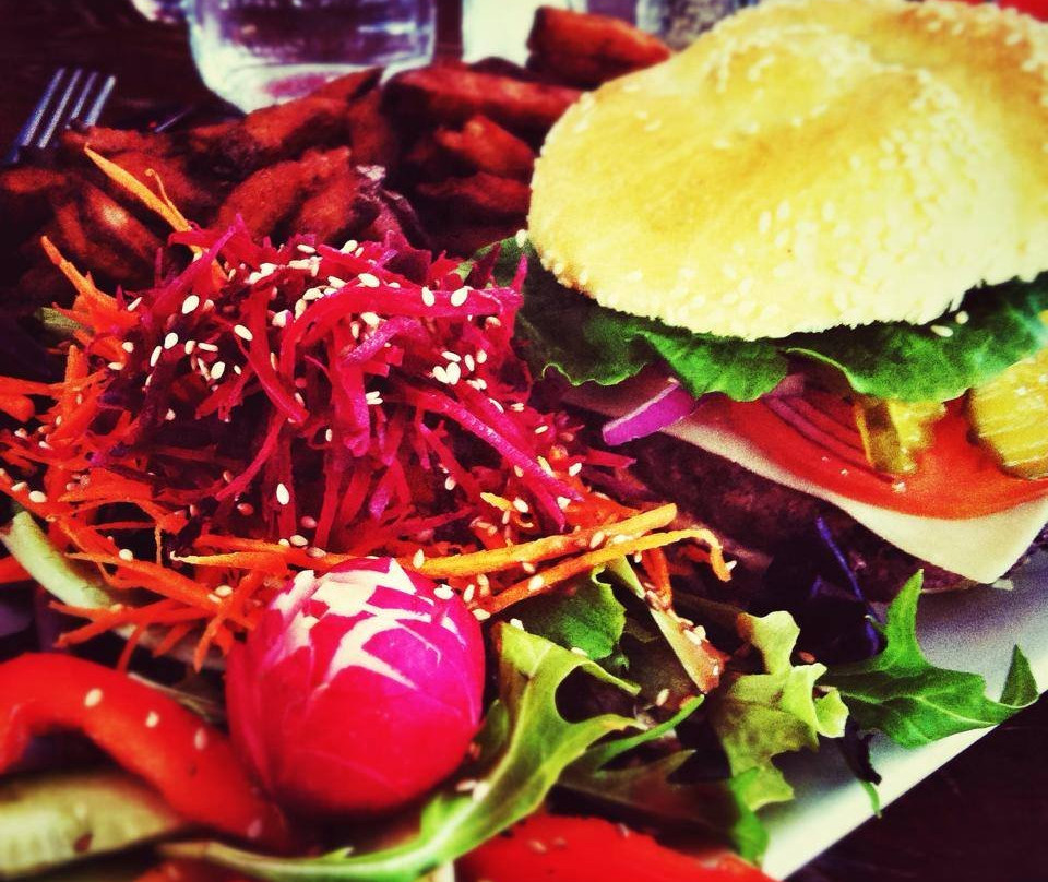 Val David餐馆和美食-Cafe Bistro le Mouton Noir