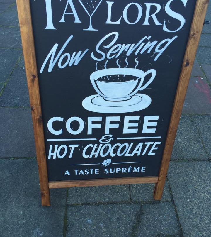 Taylor's Continental Beer and Wine Bar景点图片