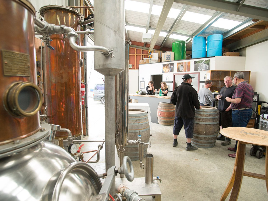 Tahunanui旅游景点-Liquid Alchemy