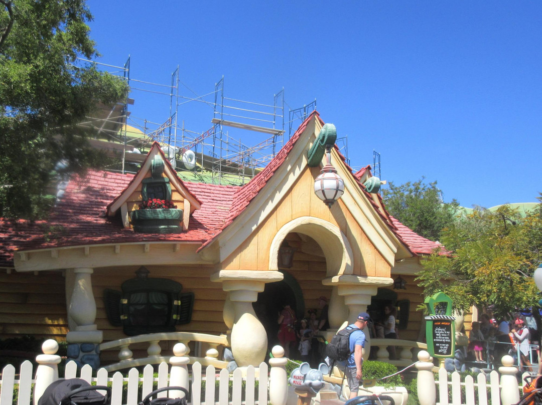 Mickey's House and Meet Mickey景点图片