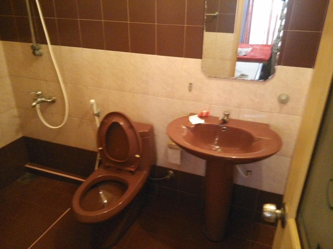 蒙洛赛酒店主图