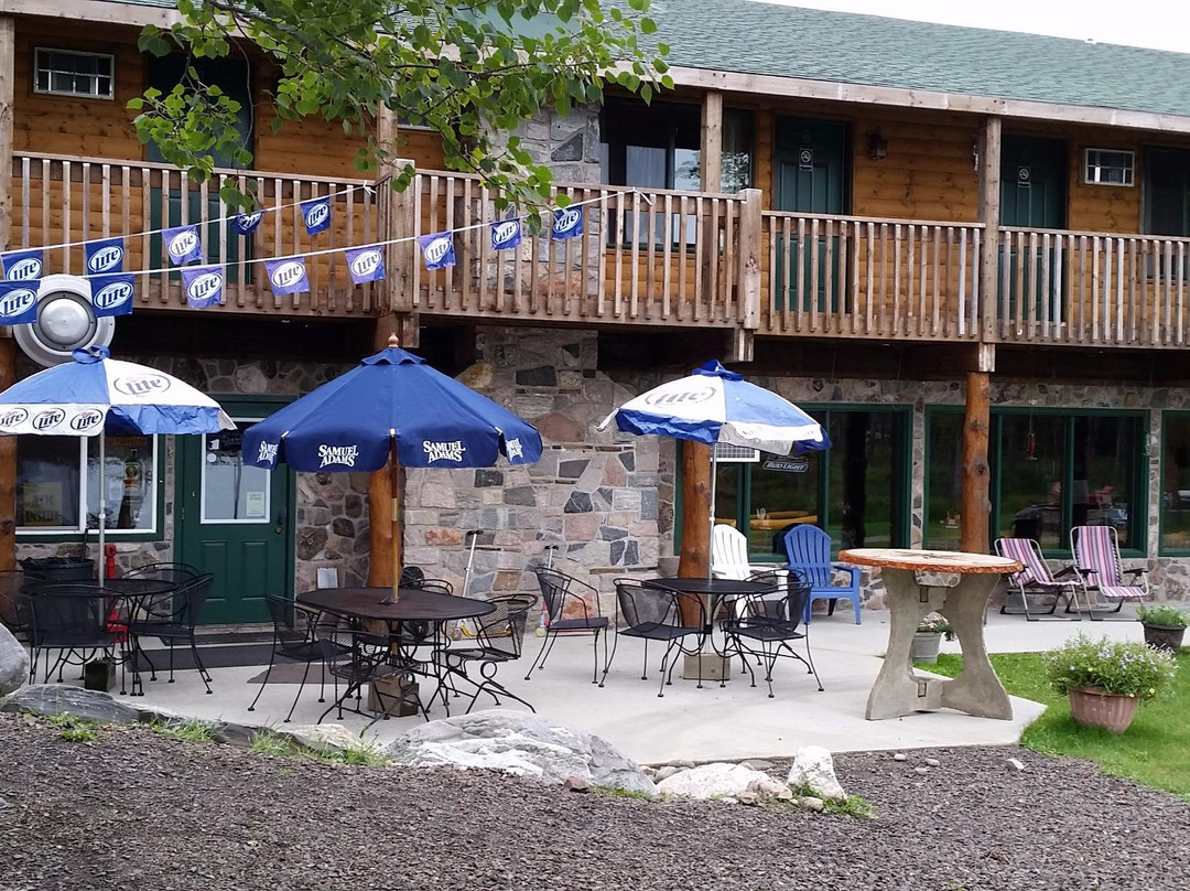 Melgeorge's Elephant Lake Lodge & Resort