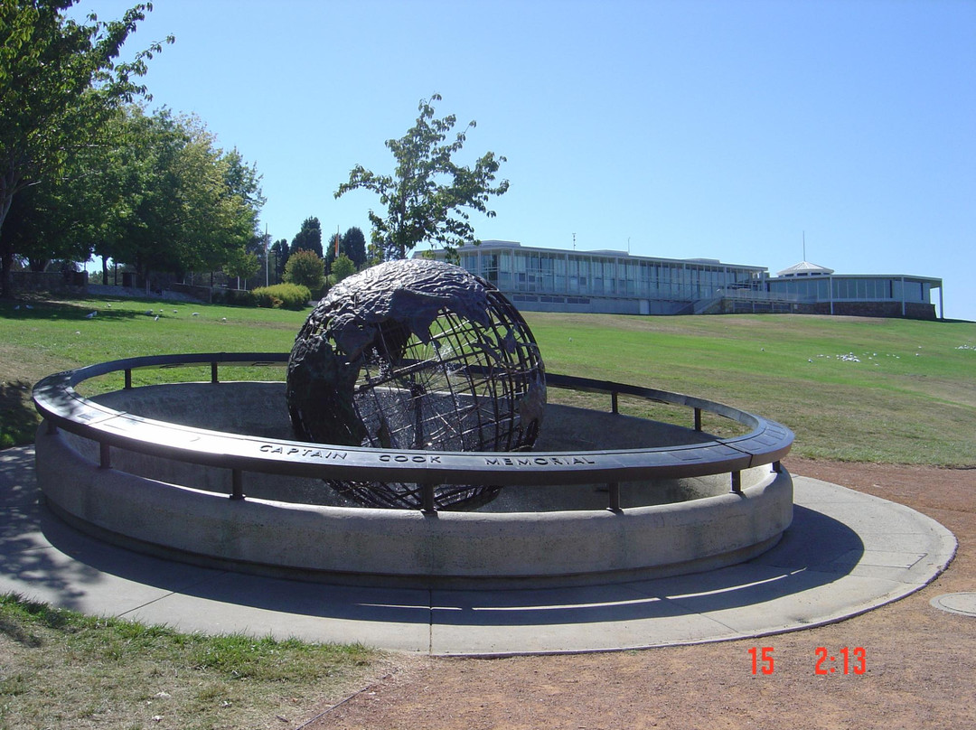 Captain Cook Memorial Globe-堪培拉必去景点