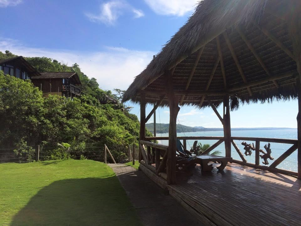 El Acantilado Beach Hotel