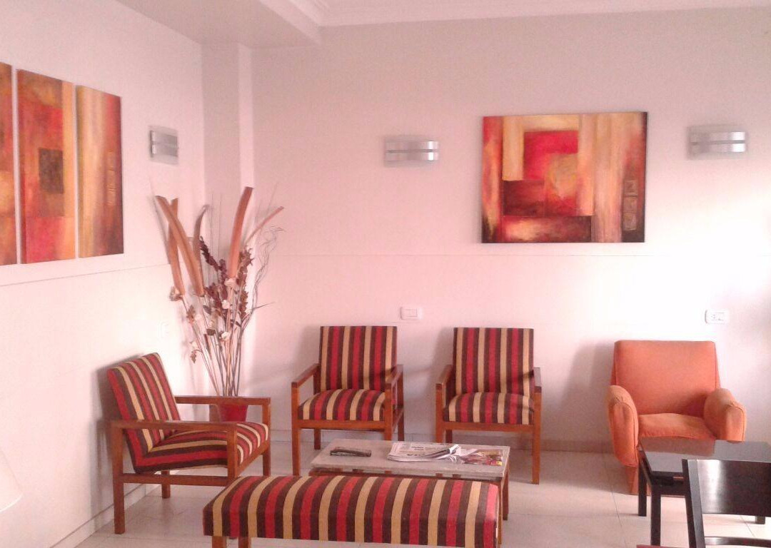 Hotel Saint James主图