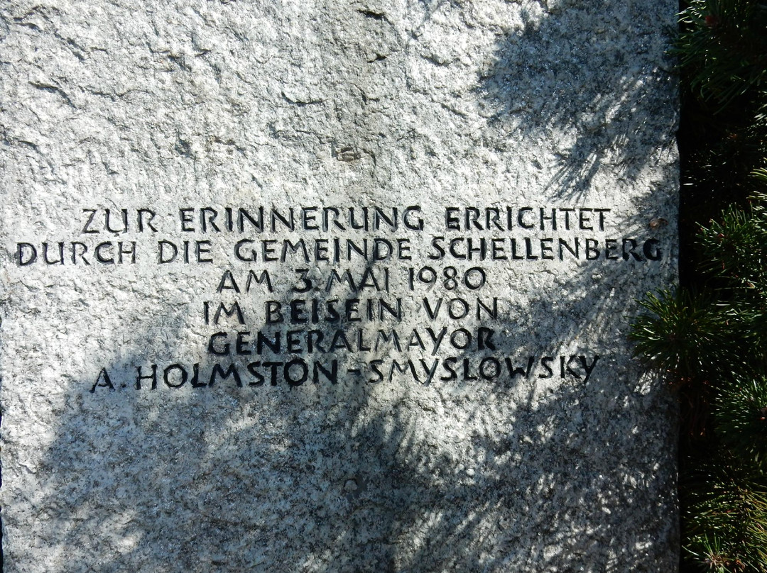 Russian Monument-Schellenberg必去景点