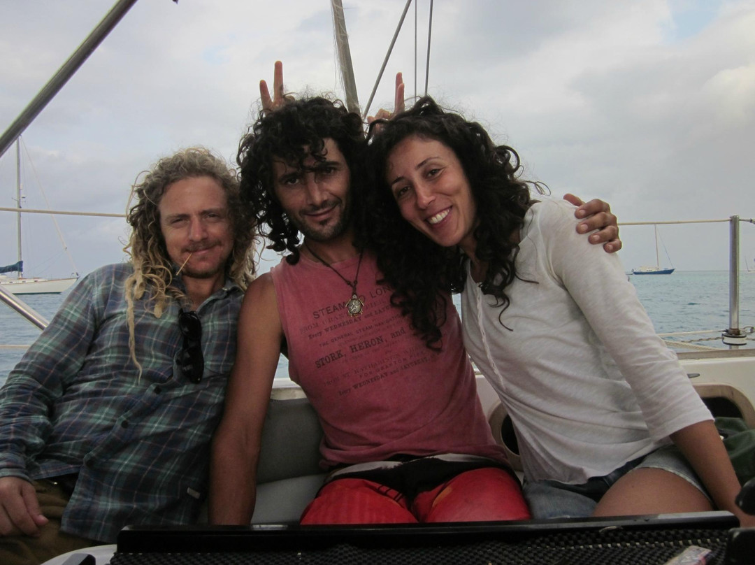 Carpe Diem Sailing and Yoga景点图片