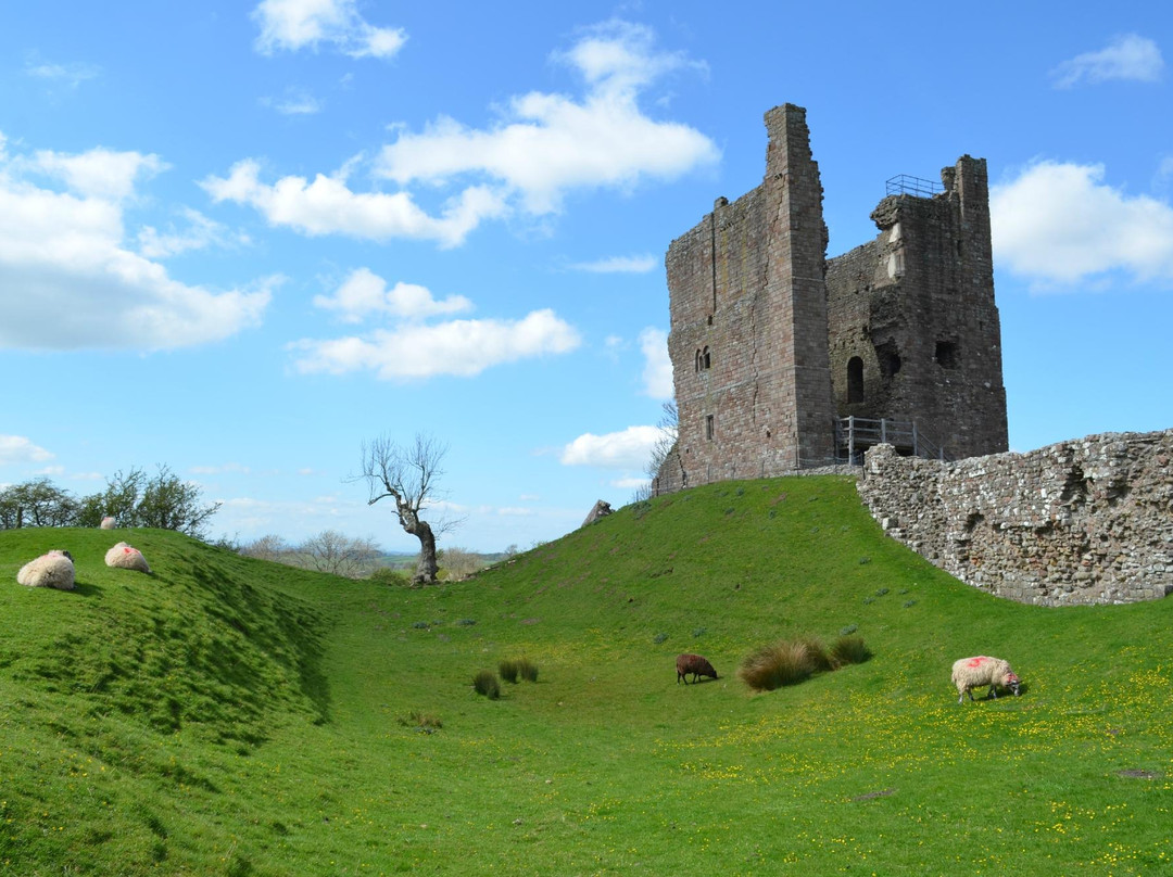 Brough Castle景点图片